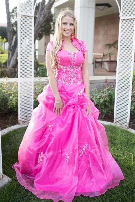 sell pageant dresses online